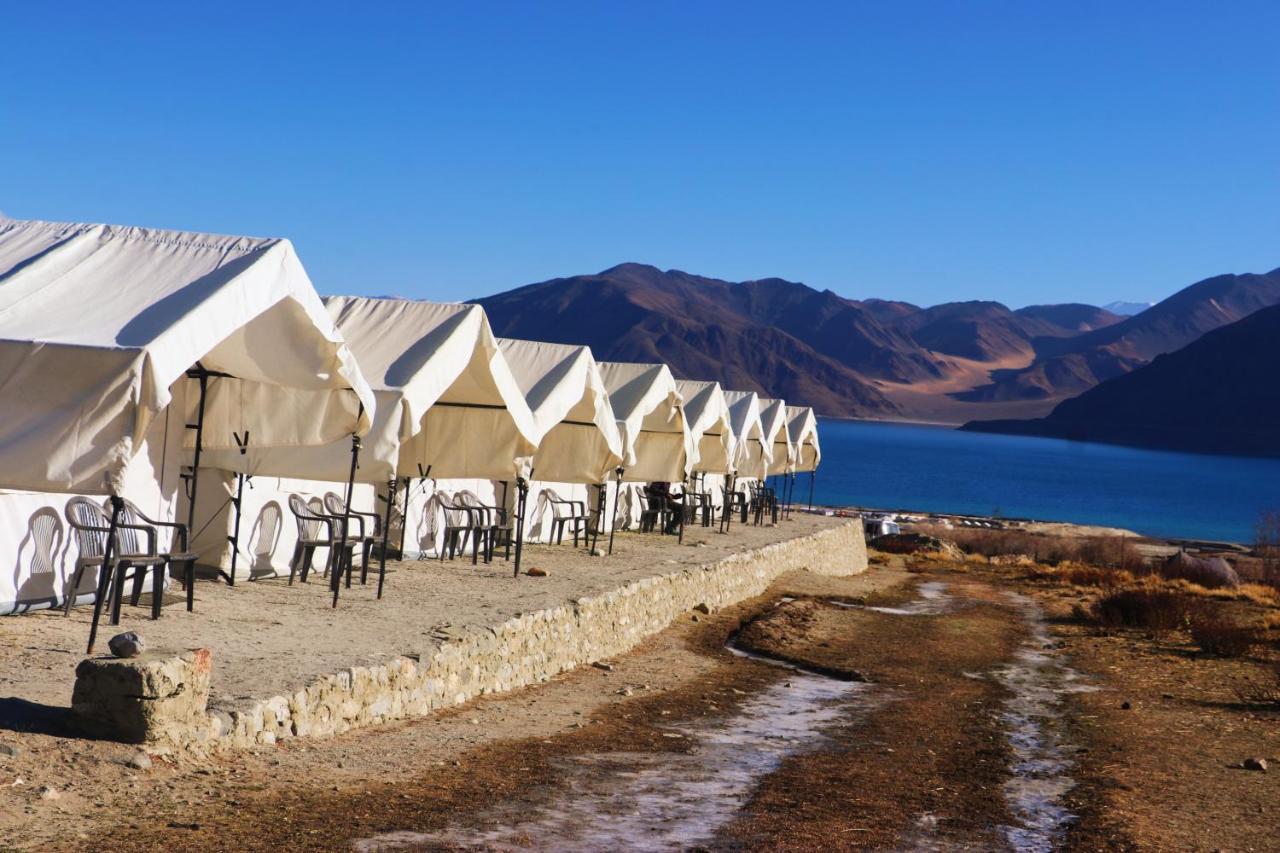 Camp Redstart 호텔 레 외부 사진